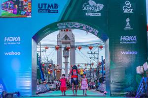 BIB: 2007
                            <button type="button" onclick="openModal(21794609)" class="btn btn-primary btn-sm float-right btn-popup" data-toggle="modal" data-target=".modal-high-quality">
                        <i class="fas fa-shopping-cart"></i> Add to Cart
                    </button>
                                            <button type="button" onclick="isThisMe(21794609, true)" class="btn btn-success btn-sm float-right btn-popup btn-isme hidden" data-toggle="tooltip" data-placement="bottom" title="นี่คือรูปของคุณใช่ไหม คลิกที่นี่เพื่อเอาเข้าอัลบั้ม">
                        <i class="fas fa-plus"></i> Add to album
                    </button>
                    <button type="button" onclick="isThisMe(21794609, false)" class="btn btn-warning btn-sm float-right btn-popup btn-isnotme hidden">
                        <i class="fas fa-ban"></i> Remove from album
                    </button>